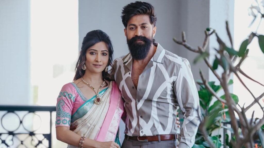 ‘ಟಾಕ್ಸಿಕ್’ ಹಸಿ ಬಿಸಿ ದೃಶ್ಯ ನೋಡಿ ರಾಧಿಕಾ ಪಂಡಿತ್ ಹೇಳಿದ್ದೇನು?...