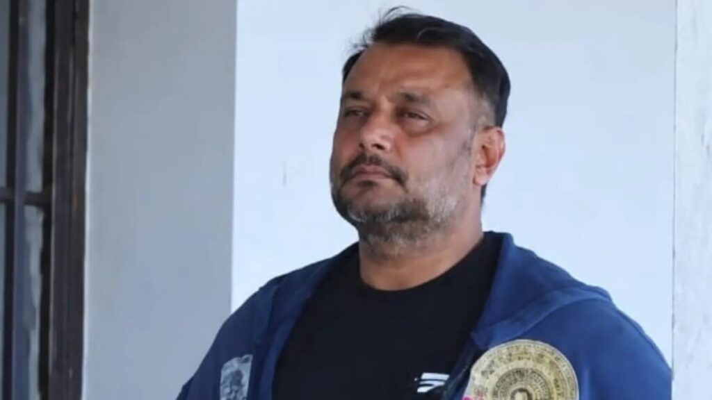 ಜೈಲು ಸಿಬ್ಬಂದಿ ಸಹಾಯದಿಂದ ನಿಯಮ ಮೀರಿದ ಪ್ರದೋಷ್ ವಿರುದ್ಧ ದೂರು
