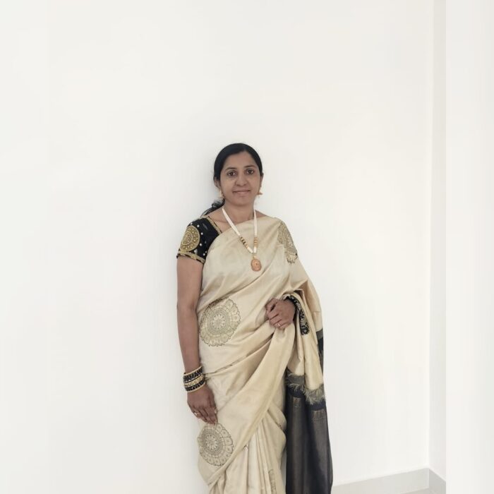 ನವ್ಯಾ ನವೀನ್, ವಿಜಯಪುರ